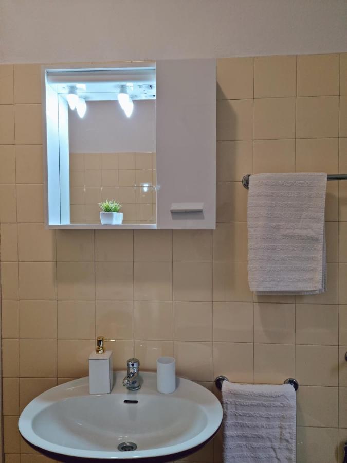Apartment Stipe Split Eksteriør billede